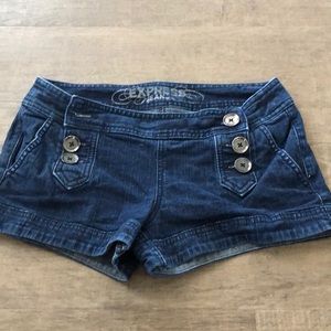 Express Shorts